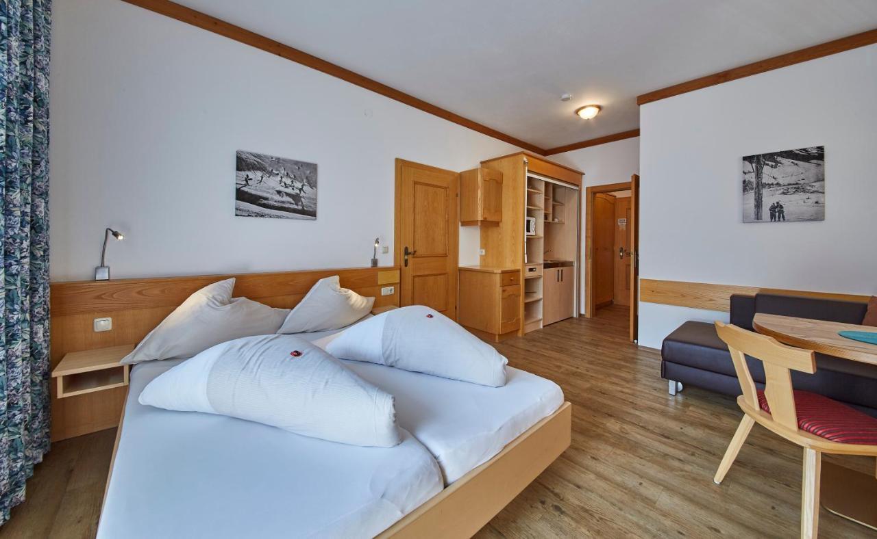 Apart-Hotel Forellenhof Saalbach-Hinterglemm Room photo
